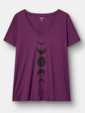 NWT Torrid Moon Phases v-neck graphic tee size 2 2x 18 20 Nightfall